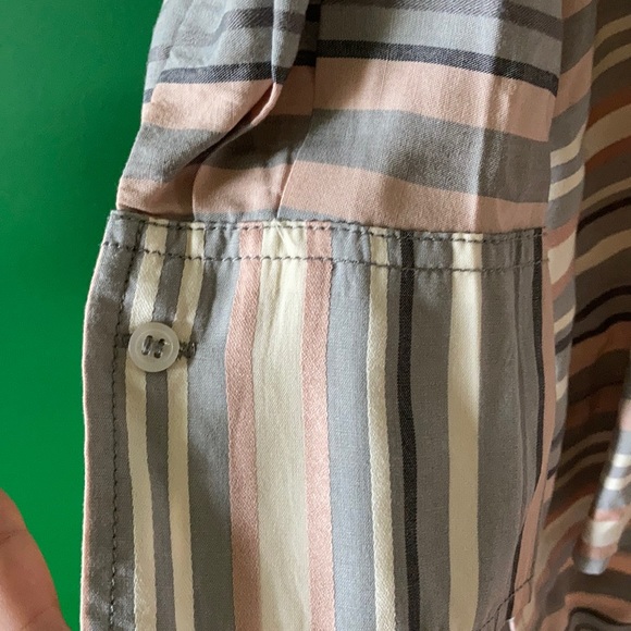 🤍Lou&Grey Oversized Blouse - Picture 3 of 6